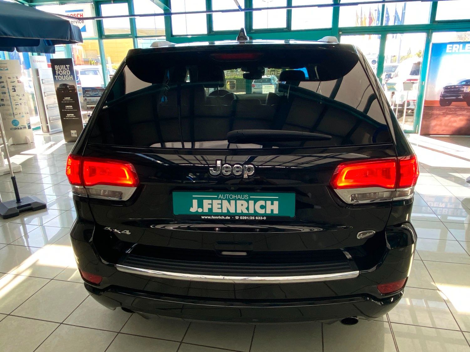 Jeep Grand Cherokee Grand Cherokee 3.0 CRD Overland|PANO|LUFT|AHZV.