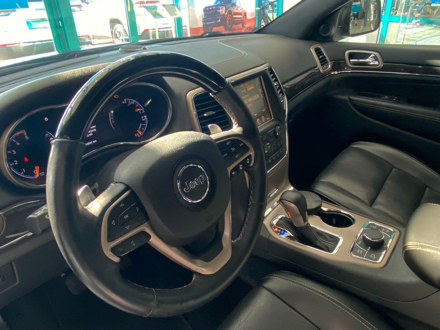 Jeep Grand Cherokee Grand Cherokee 3.0 CRD Overland|PANO|LUFT|AHZV.