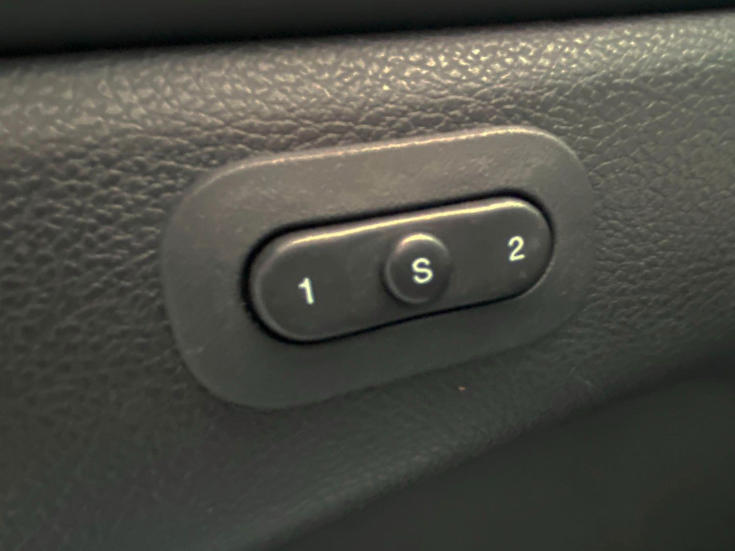 Jeep Grand Cherokee Grand Cherokee 3.0 CRD Overland|PANO|LUFT|AHZV.