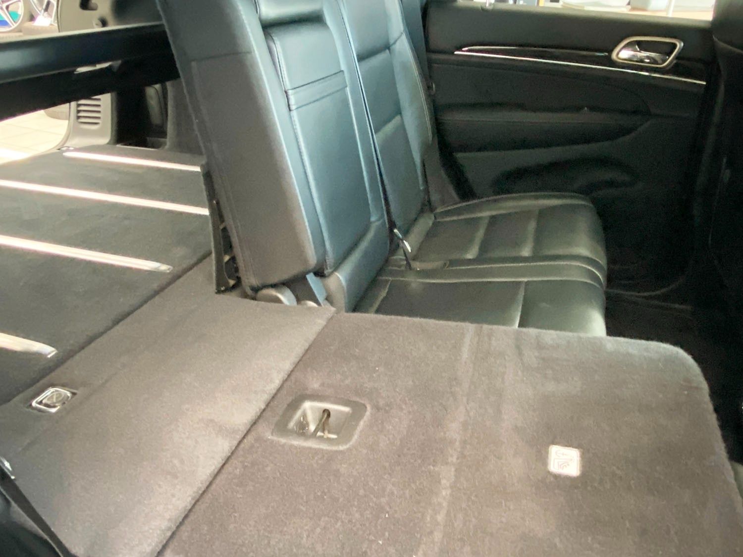 Jeep Grand Cherokee Grand Cherokee 3.0 CRD Overland|PANO|LUFT|AHZV.