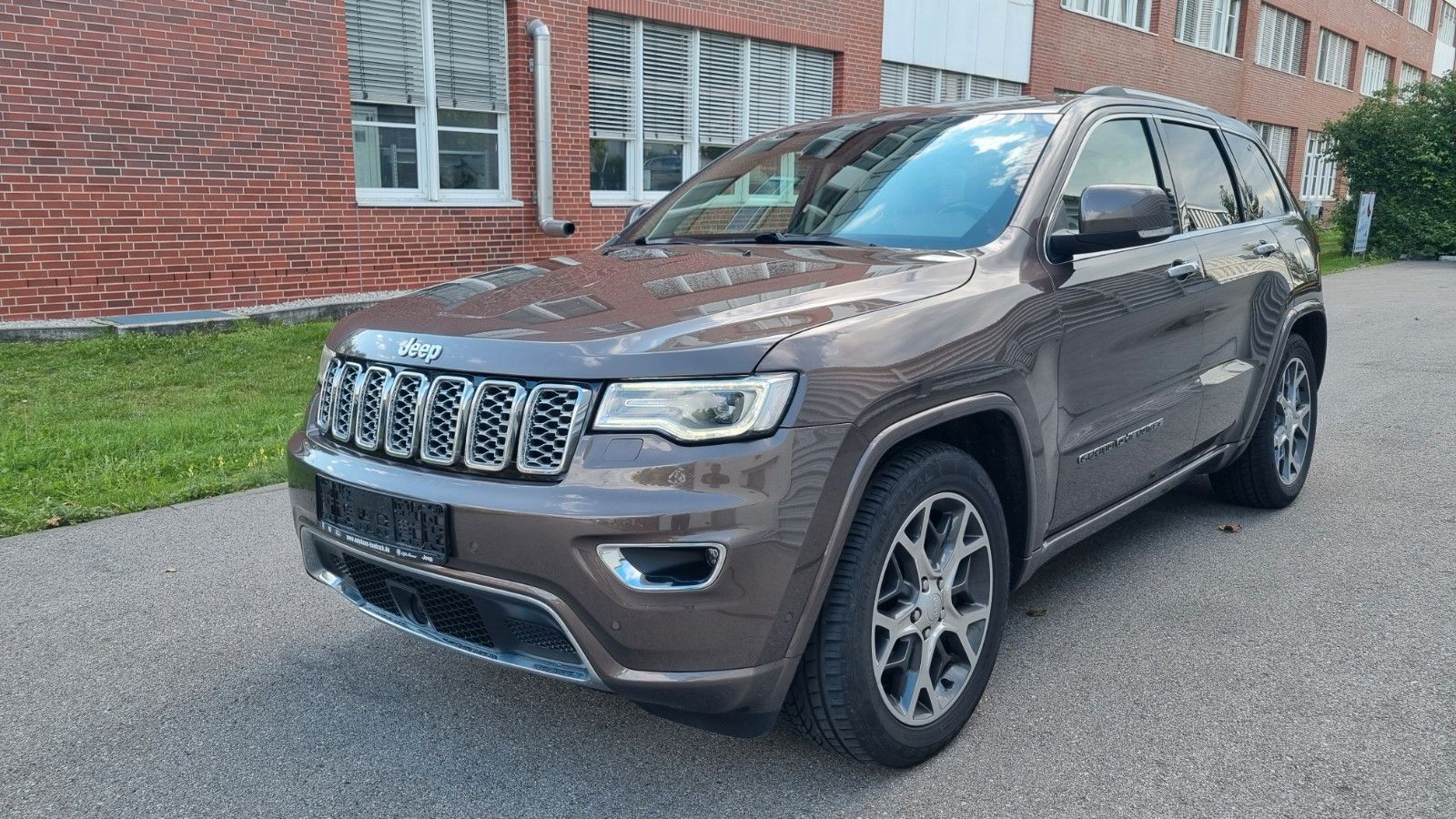 Jeep Grand Cherokee Grand Cherokee 3.0CRD Overland LUFT+KEY+PANO+KAM