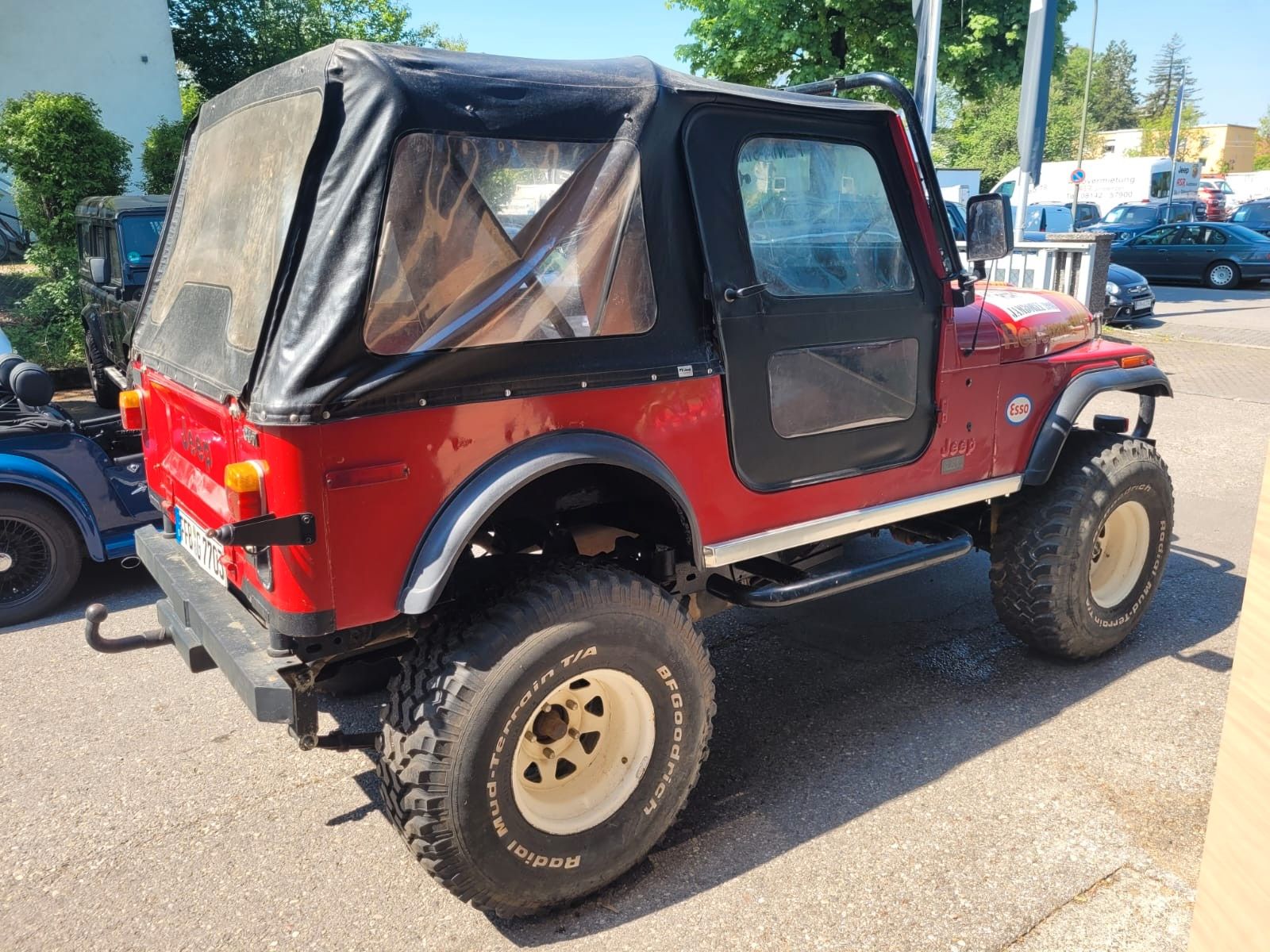 Jeep Wrangler Jeep Wrangler 8 Zylinder Liebhaberfahrzeug