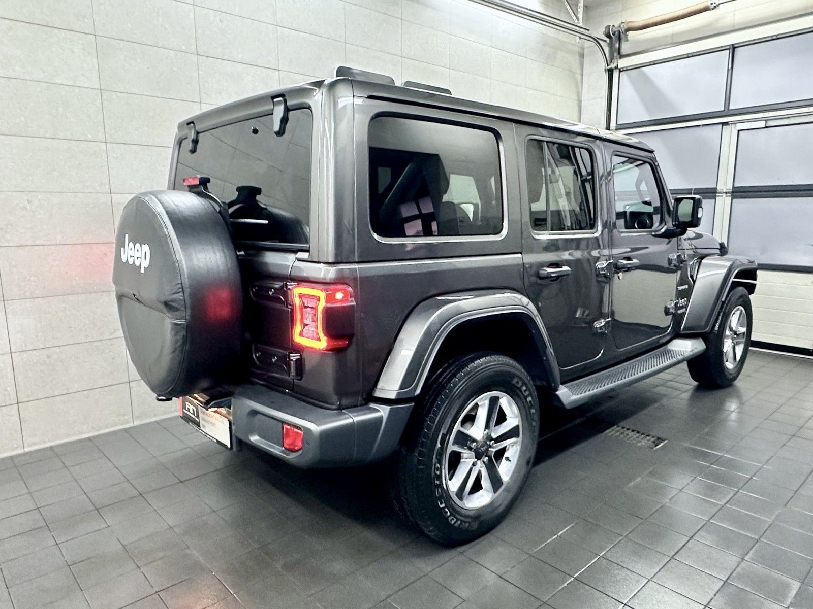 Jeep Wrangler Wrangler Unlimited Sahara Dual-Top+Technolgie+AH