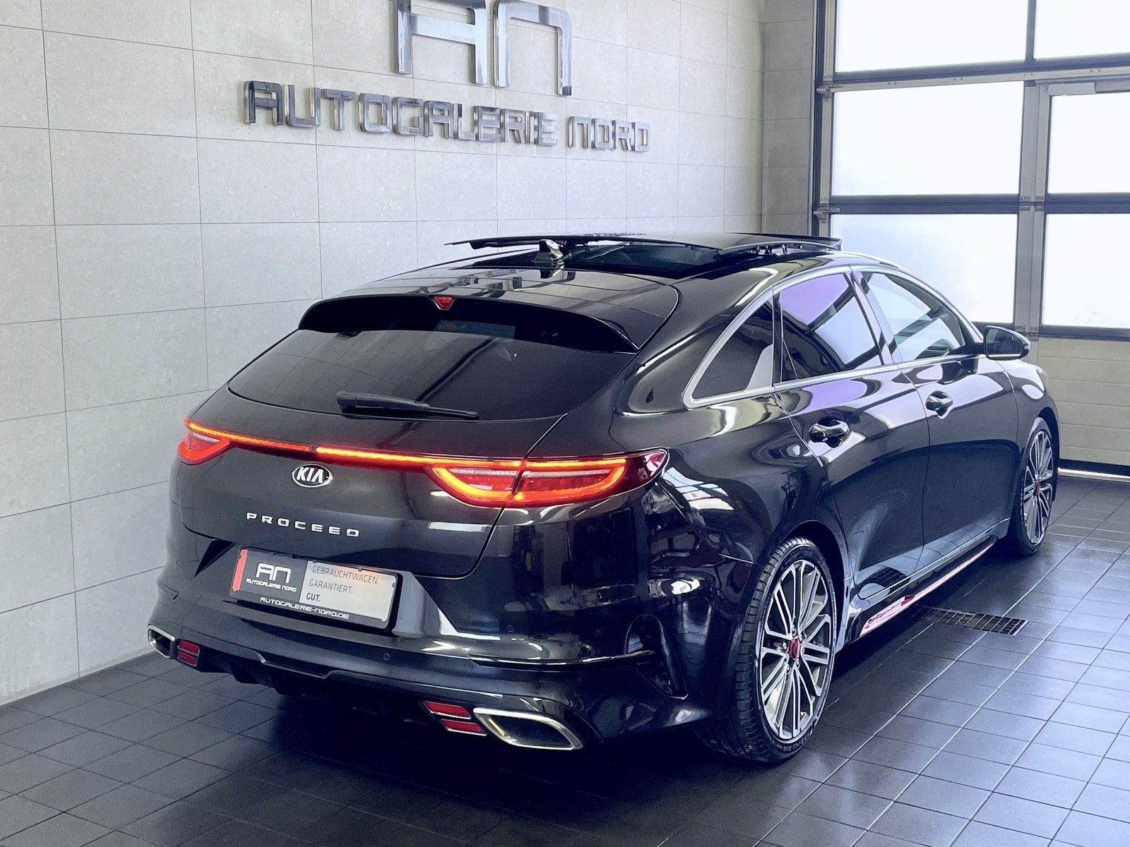 Kia pro cee'd / ProCeed ProCeed GT Wildleder+Pano+JBL-Sound+Kia-Garantie