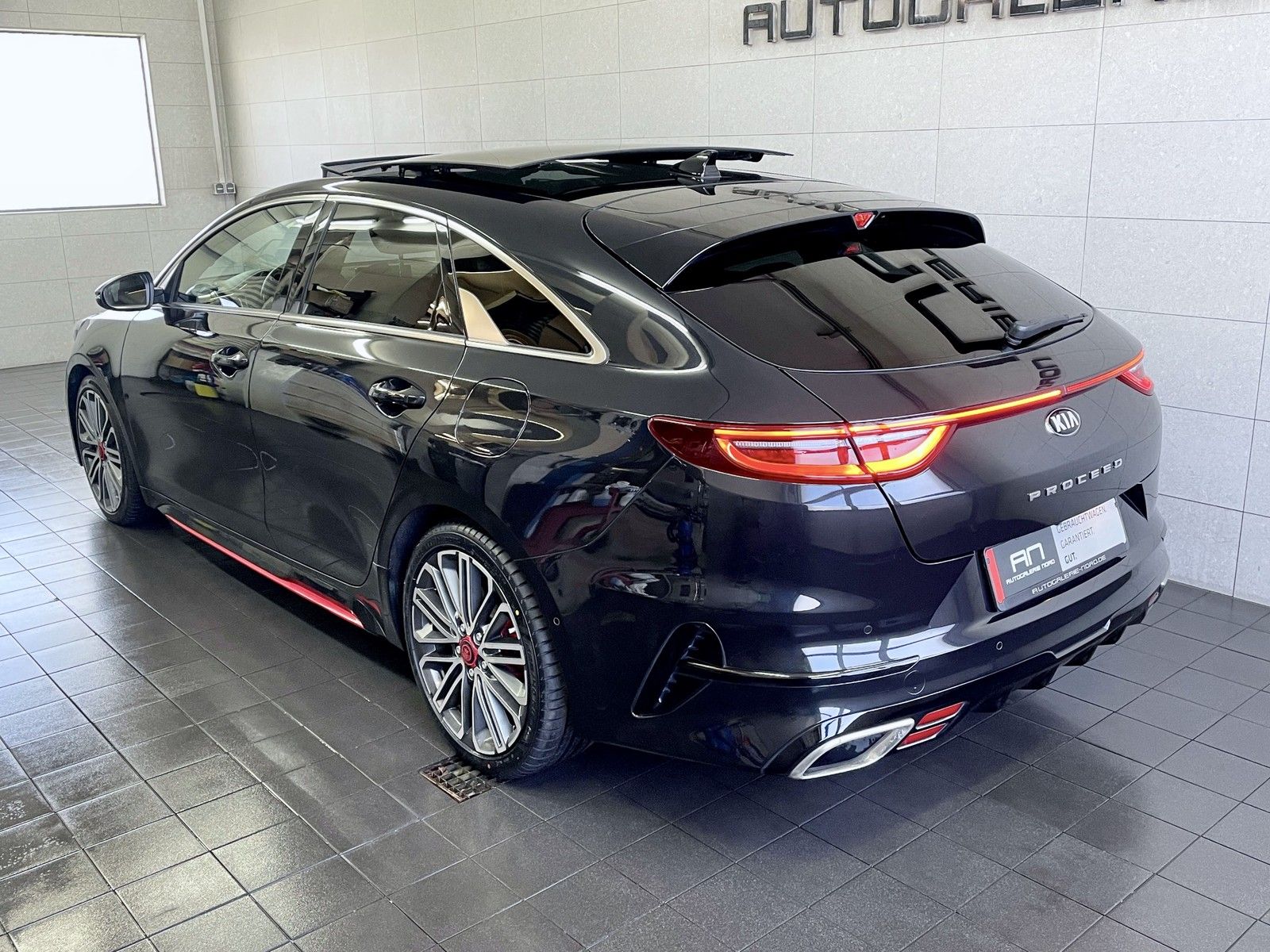 Kia pro cee'd / ProCeed ProCeed GT Wildleder+Pano+JBL-Sound+Kia-Garantie