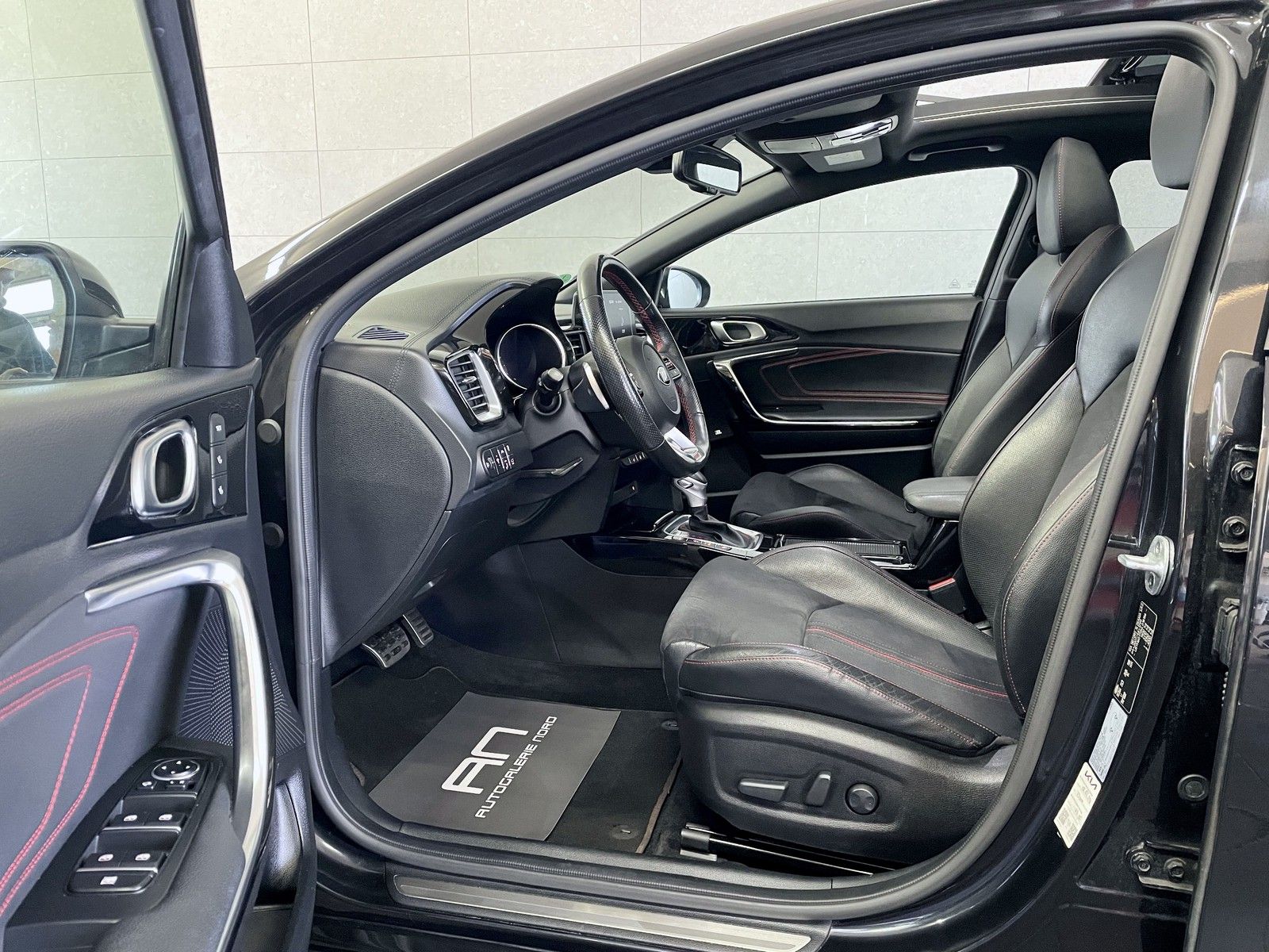 Kia pro cee'd / ProCeed ProCeed GT Wildleder+Pano+JBL-Sound+Kia-Garantie