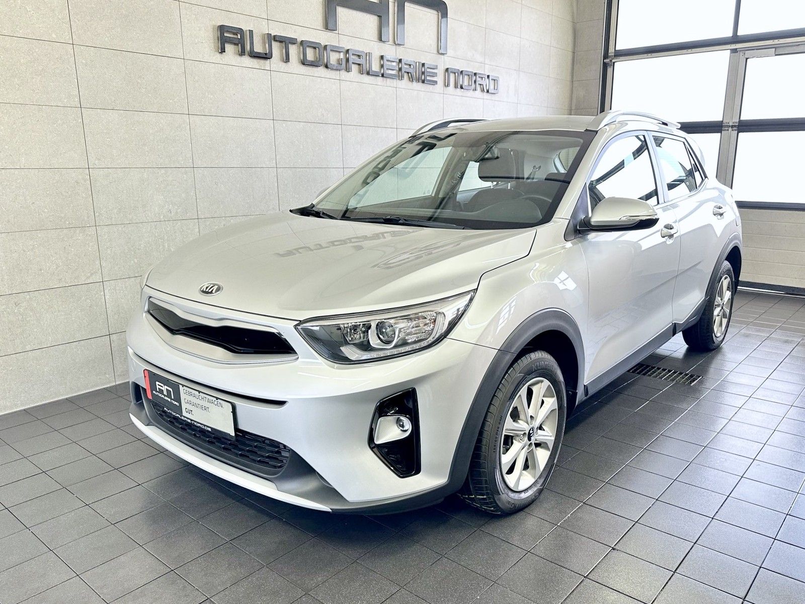 Kia Stonic Stonic Visio Navi+Sitz/Lenkradheiz+Smart-Key+Kam