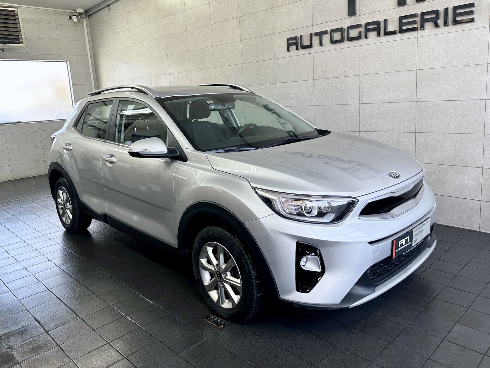 Kia Stonic Stonic Visio Navi+Sitz/Lenkradheiz+Smart-Key+Kam