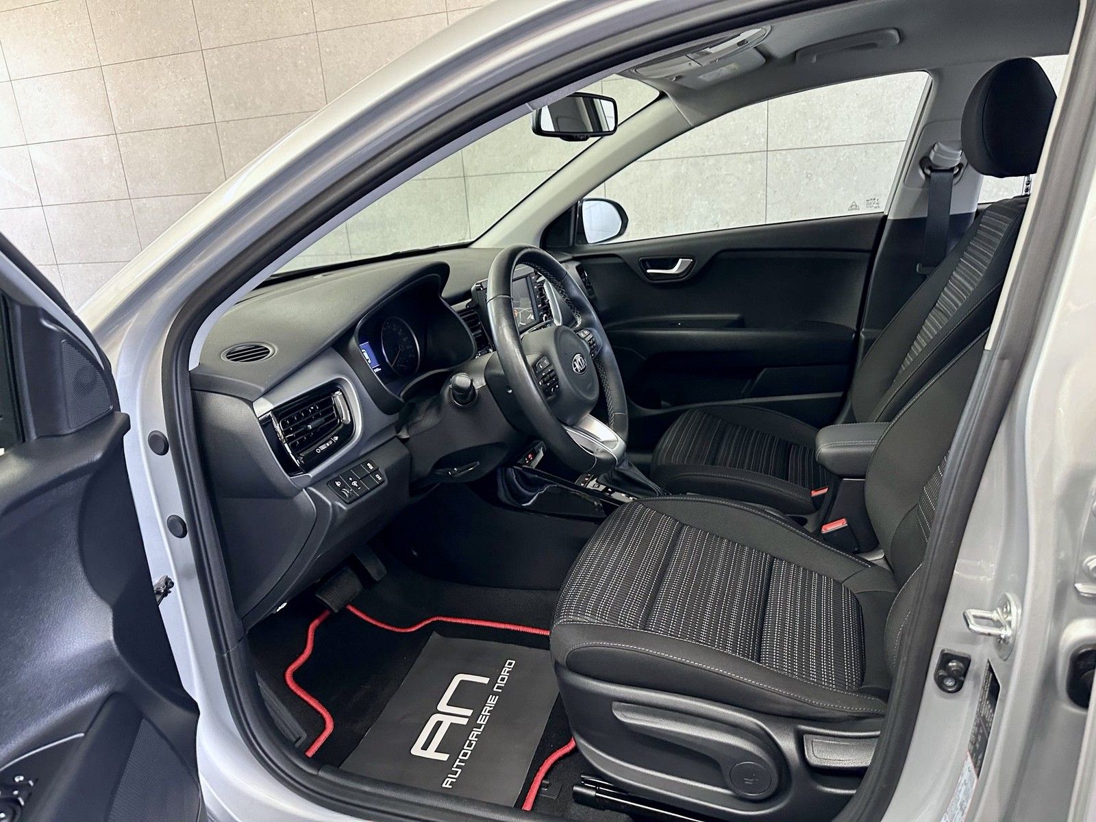 Kia Stonic Stonic Visio Navi+Sitz/Lenkradheiz+Smart-Key+Kam