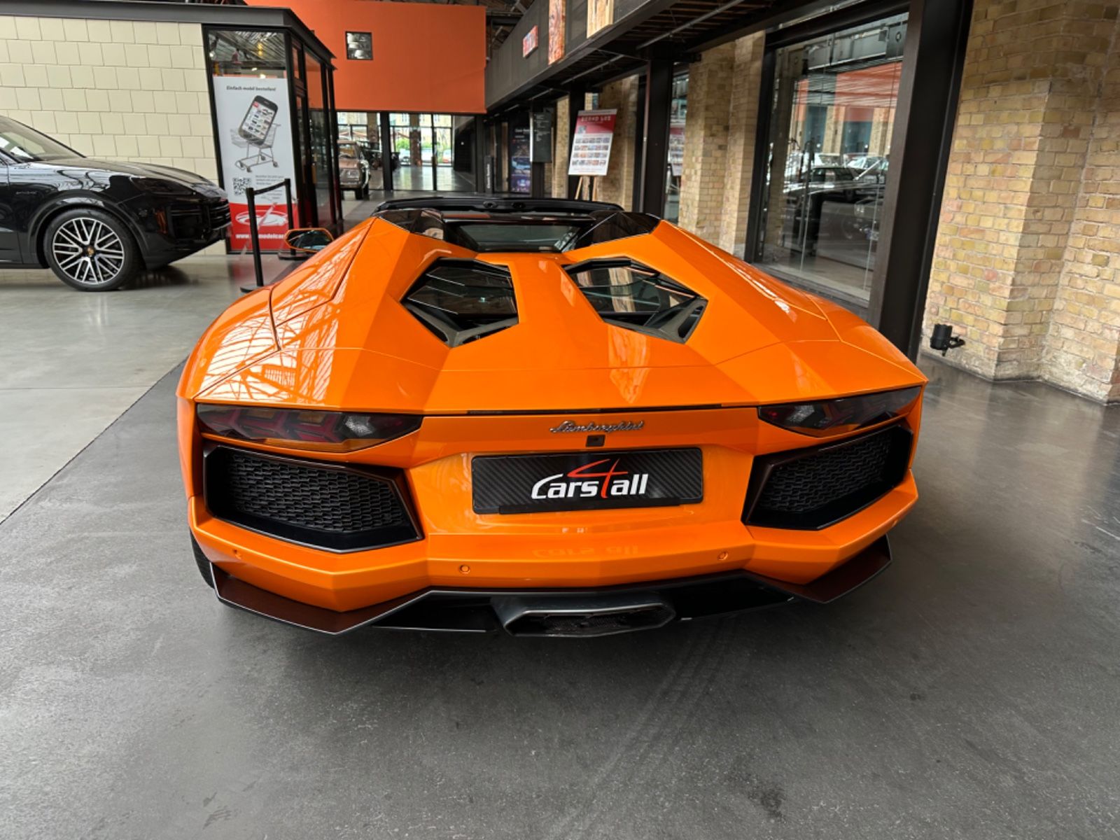 Lamborghini Aventador Aventador LP 700-4 Roadster 1.Hand MY2015