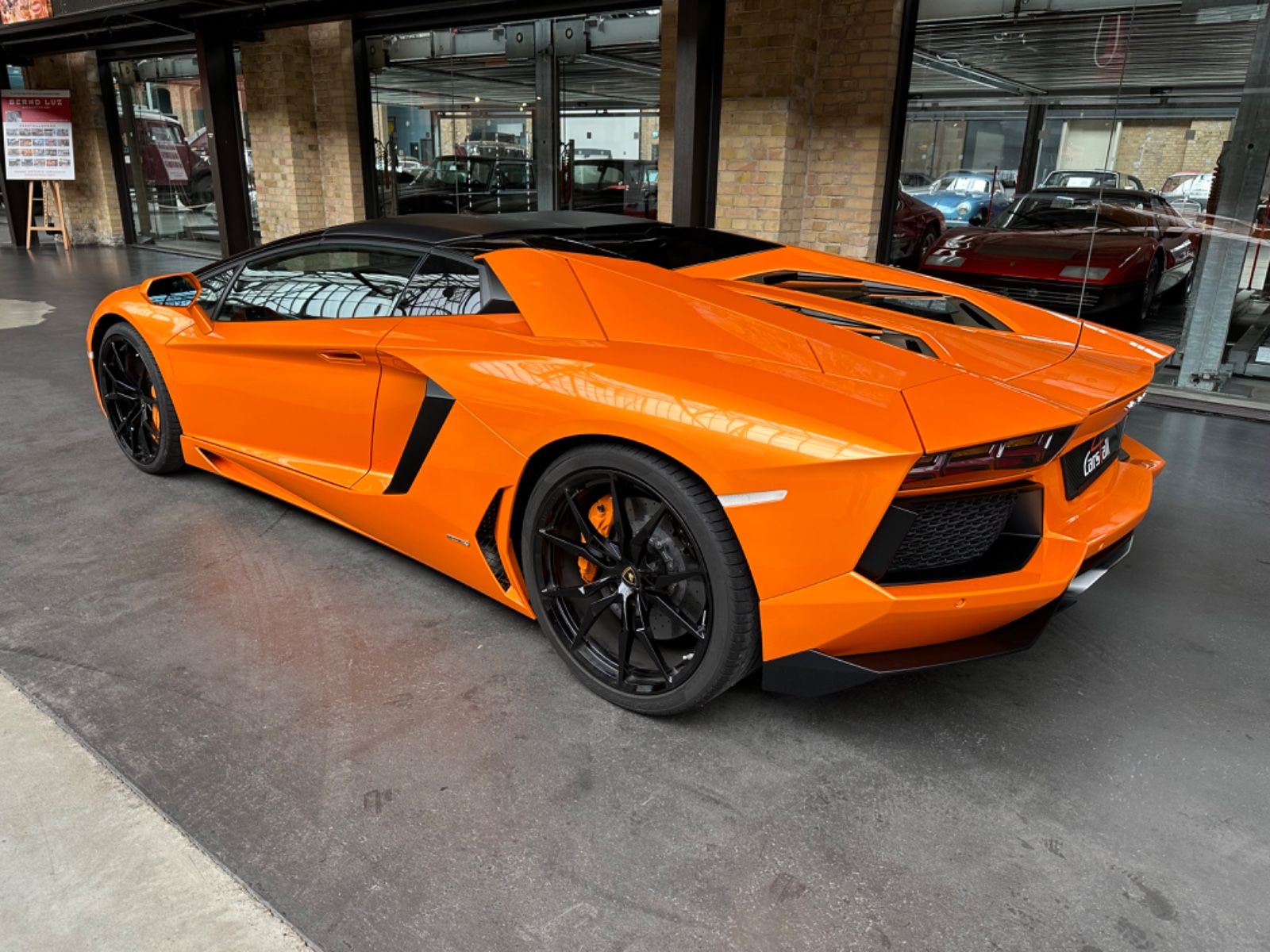 Lamborghini Aventador Aventador LP 700-4 Roadster 1.Hand MY2015