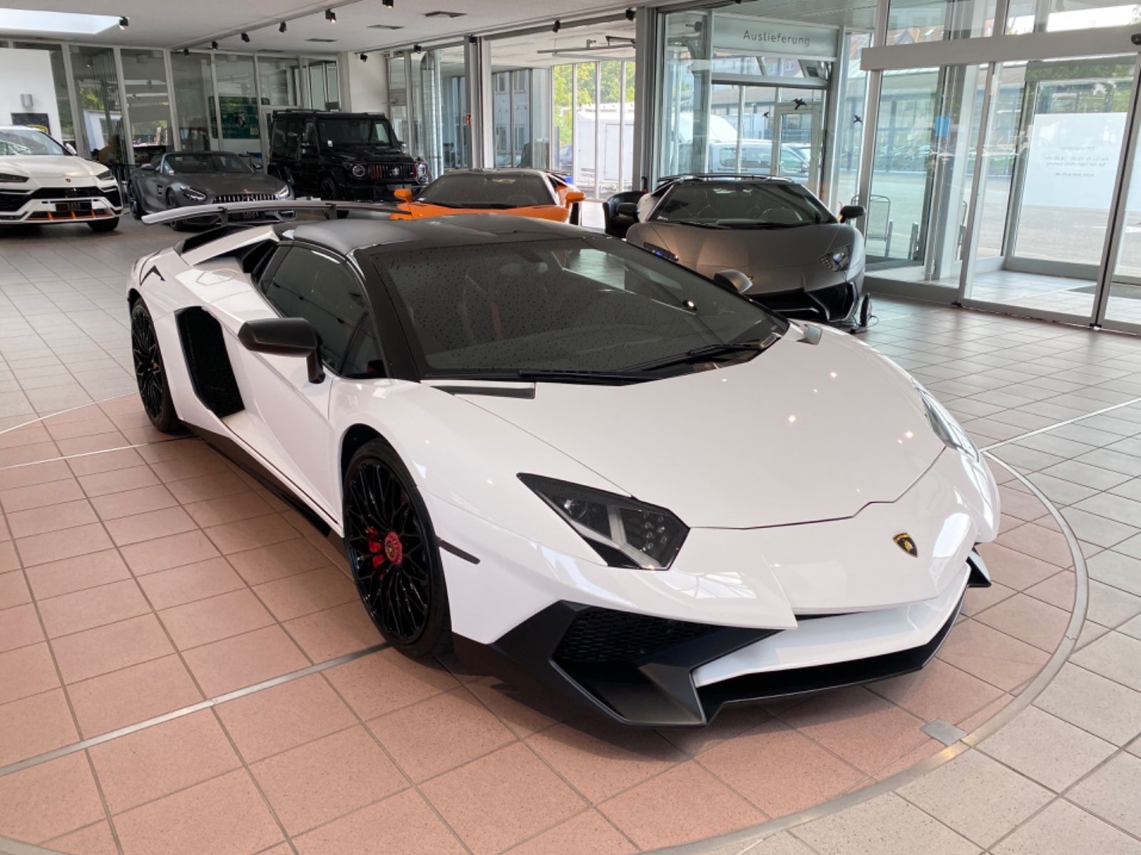 Lamborghini Aventador Aventador SV Roadster &quot;1of 500&quot;