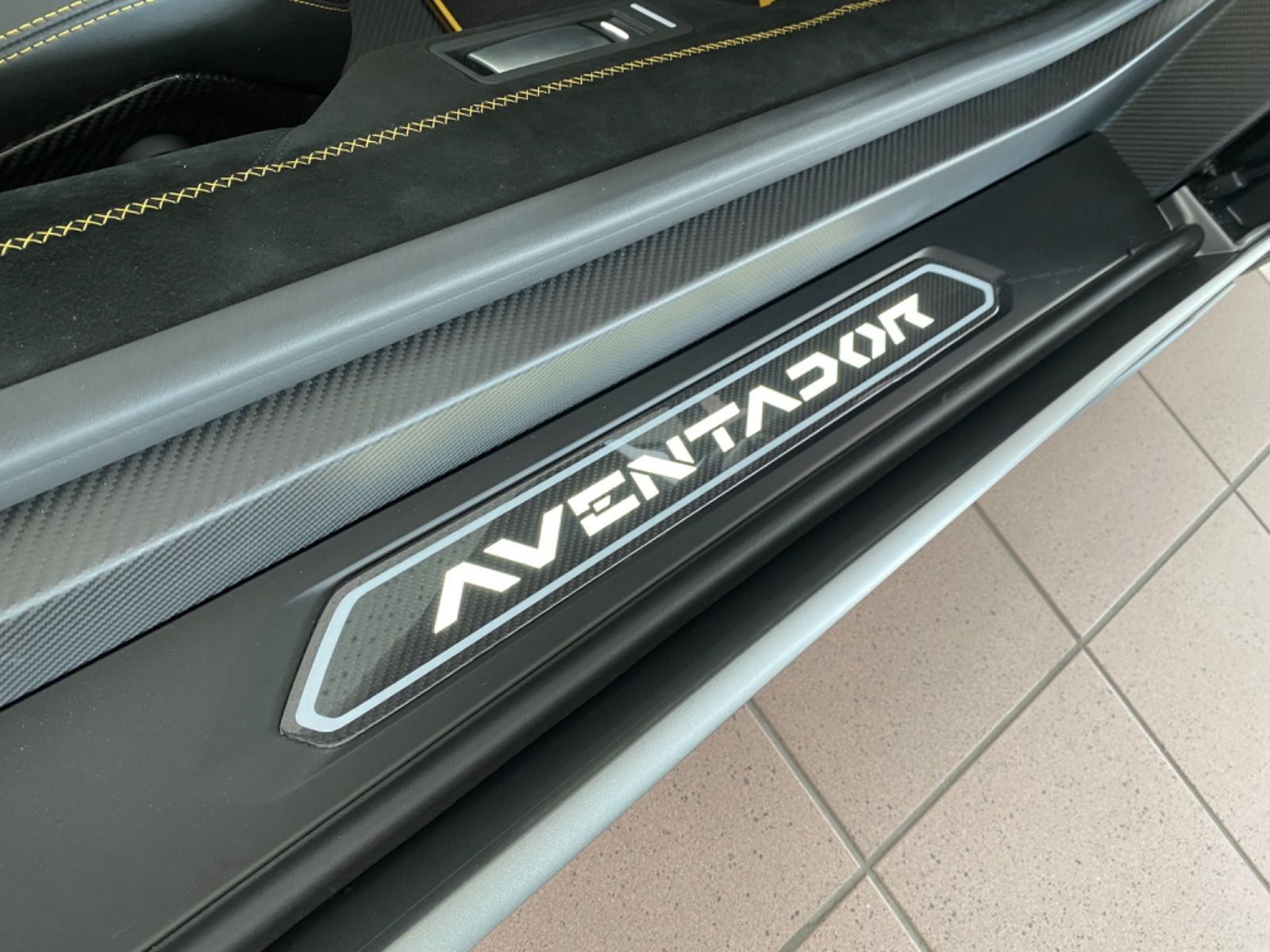 Lamborghini Aventador Aventador SVJ Roadster