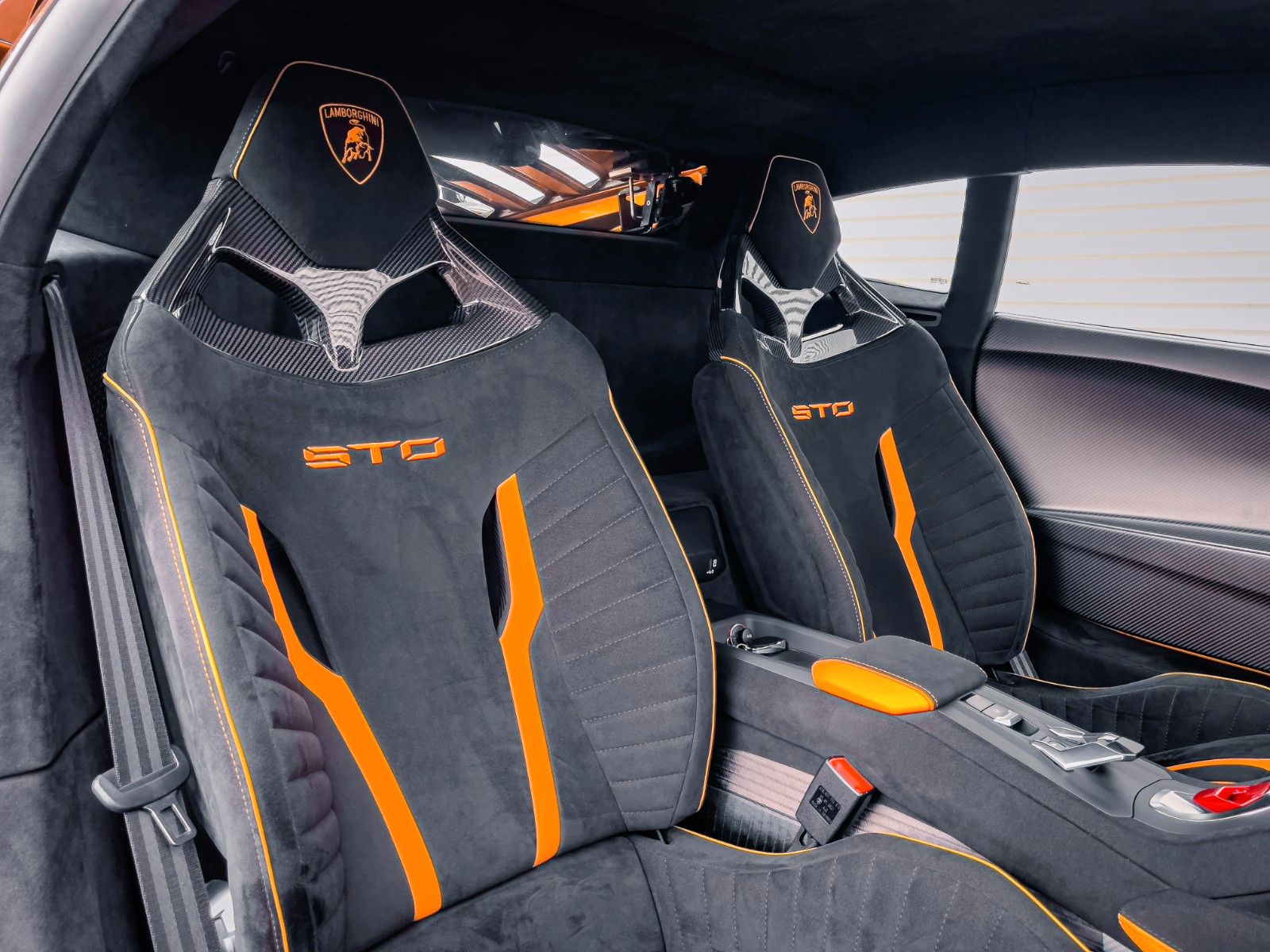 Lamborghini Huracán Huracán STO FULL CARBON