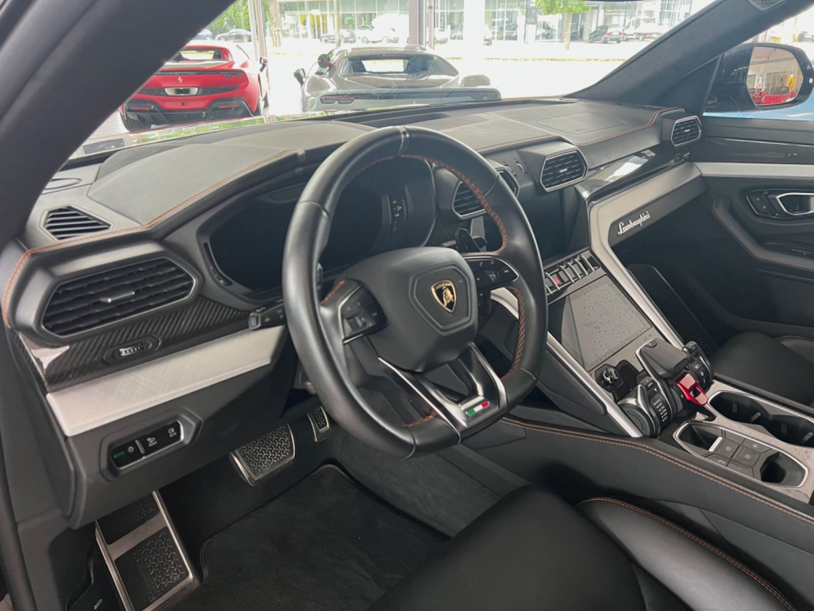 Lamborghini Urus Urus B&amp;O/23&quot;/AHK/ACC/ANIMA/NIGHTV./STANDH./PANO