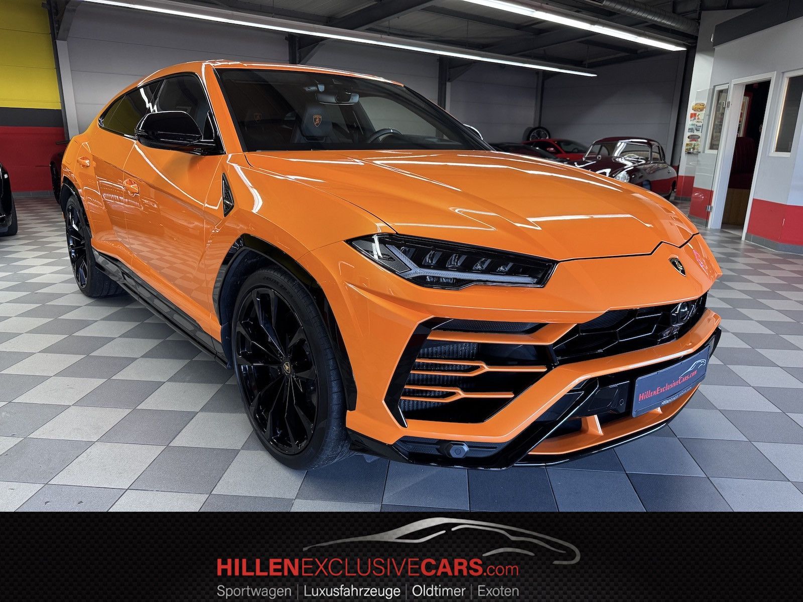 Lamborghini Urus Urus Dt.Auto*unfallfrei*Akrapovic*B&amp;O*23 Zoll
