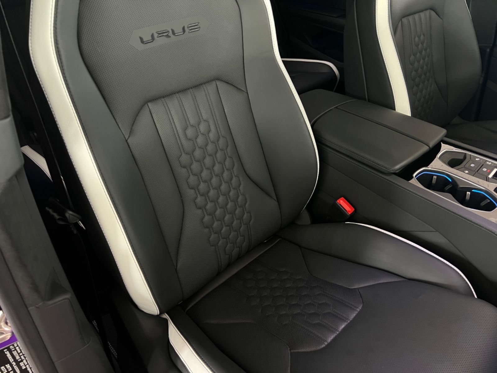 Lamborghini Urus Urus S AKRAPOVIC/ANIMA/CARBON