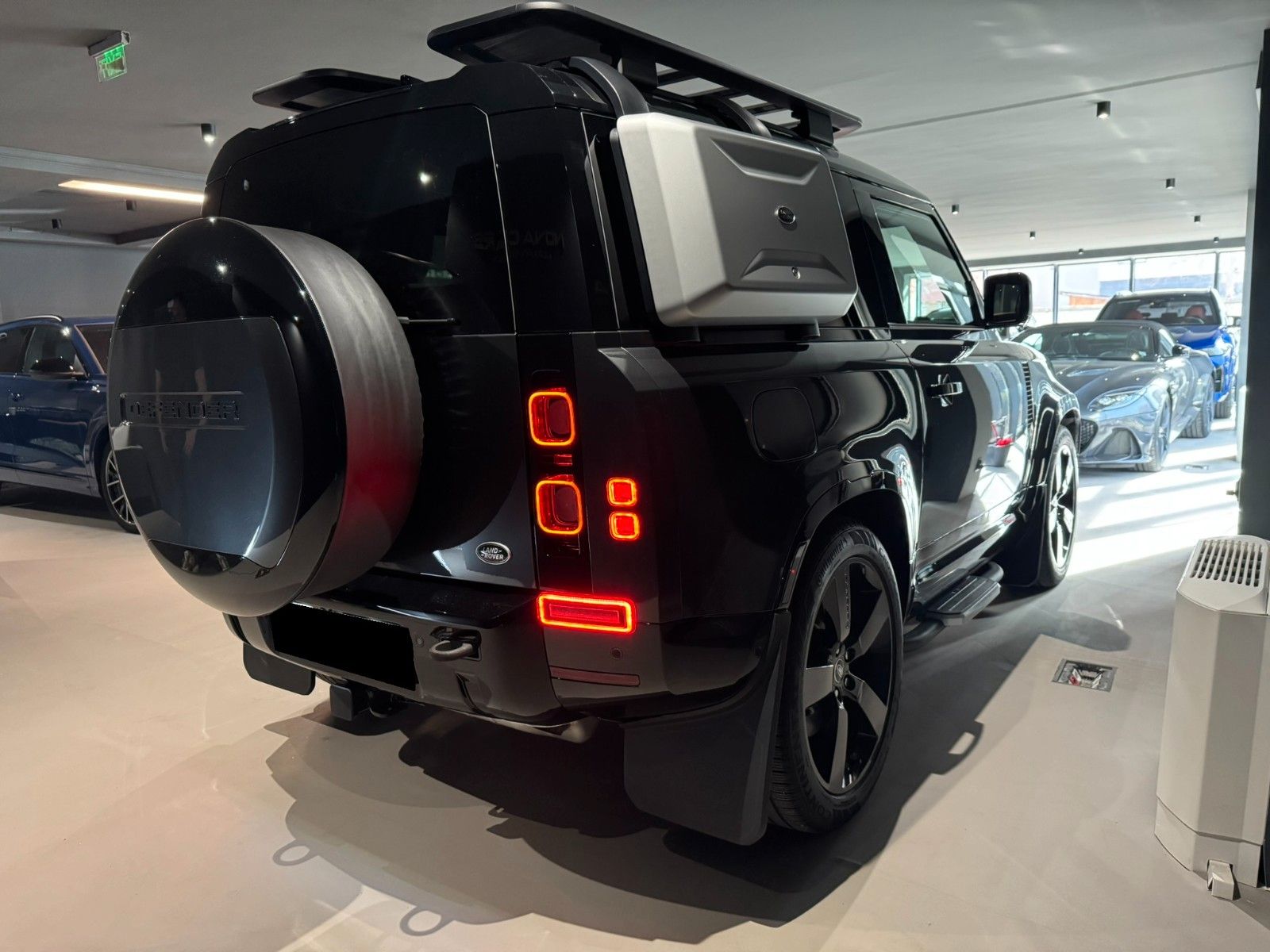 Land Rover Defender Defender 3.0 P400 MHEV X-Dynamic HSE 90