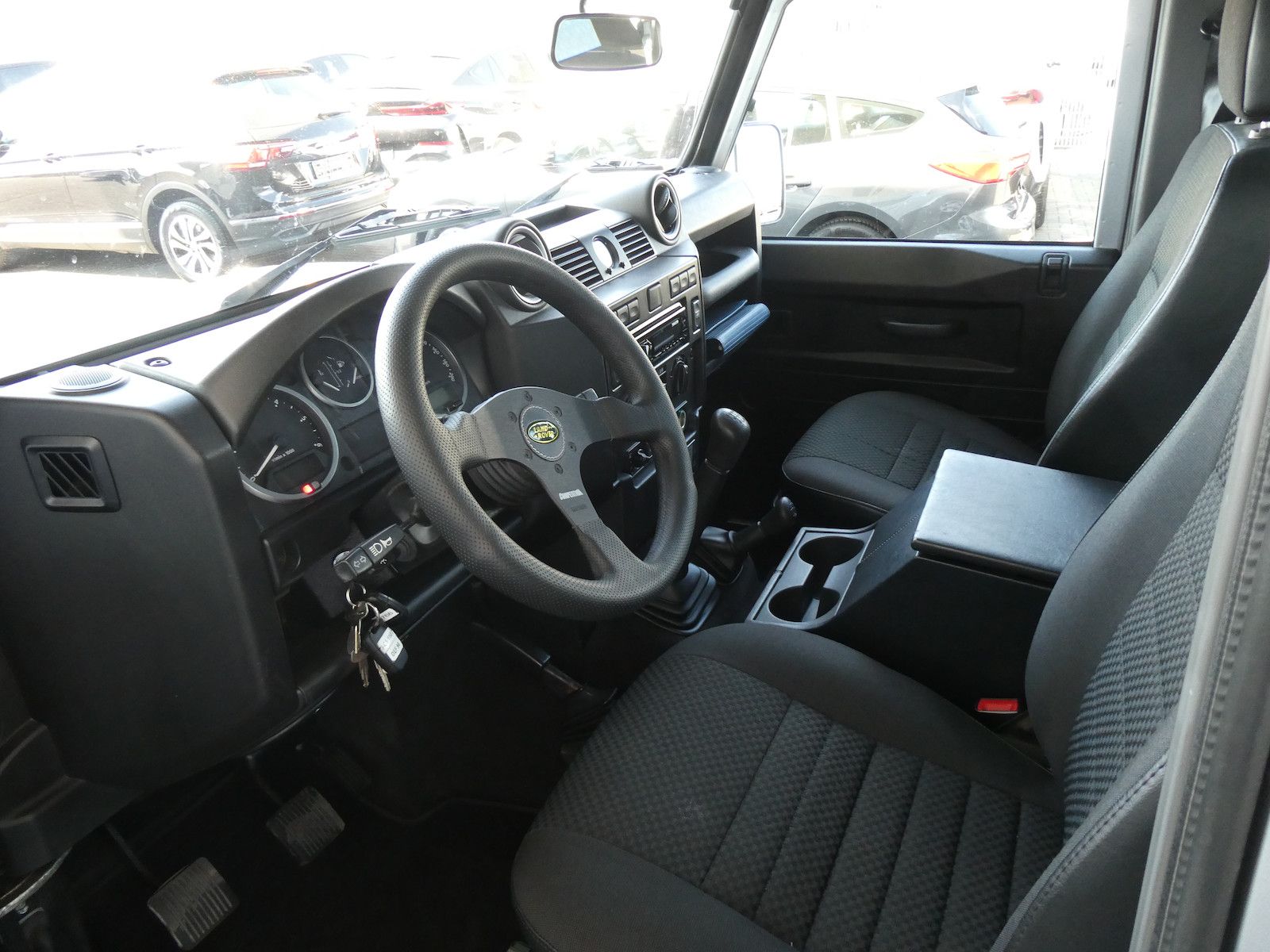 Land Rover Defender Defender 90 SE Station Wagon, scheckheftgepflegt