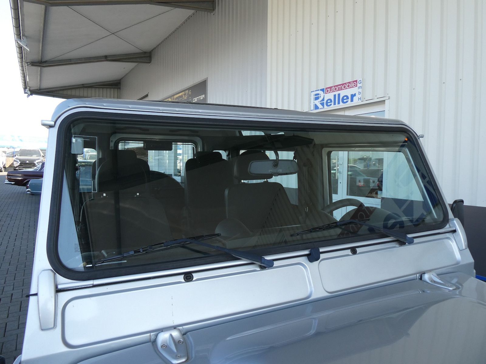 Land Rover Defender Defender 90 SE Station Wagon, scheckheftgepflegt