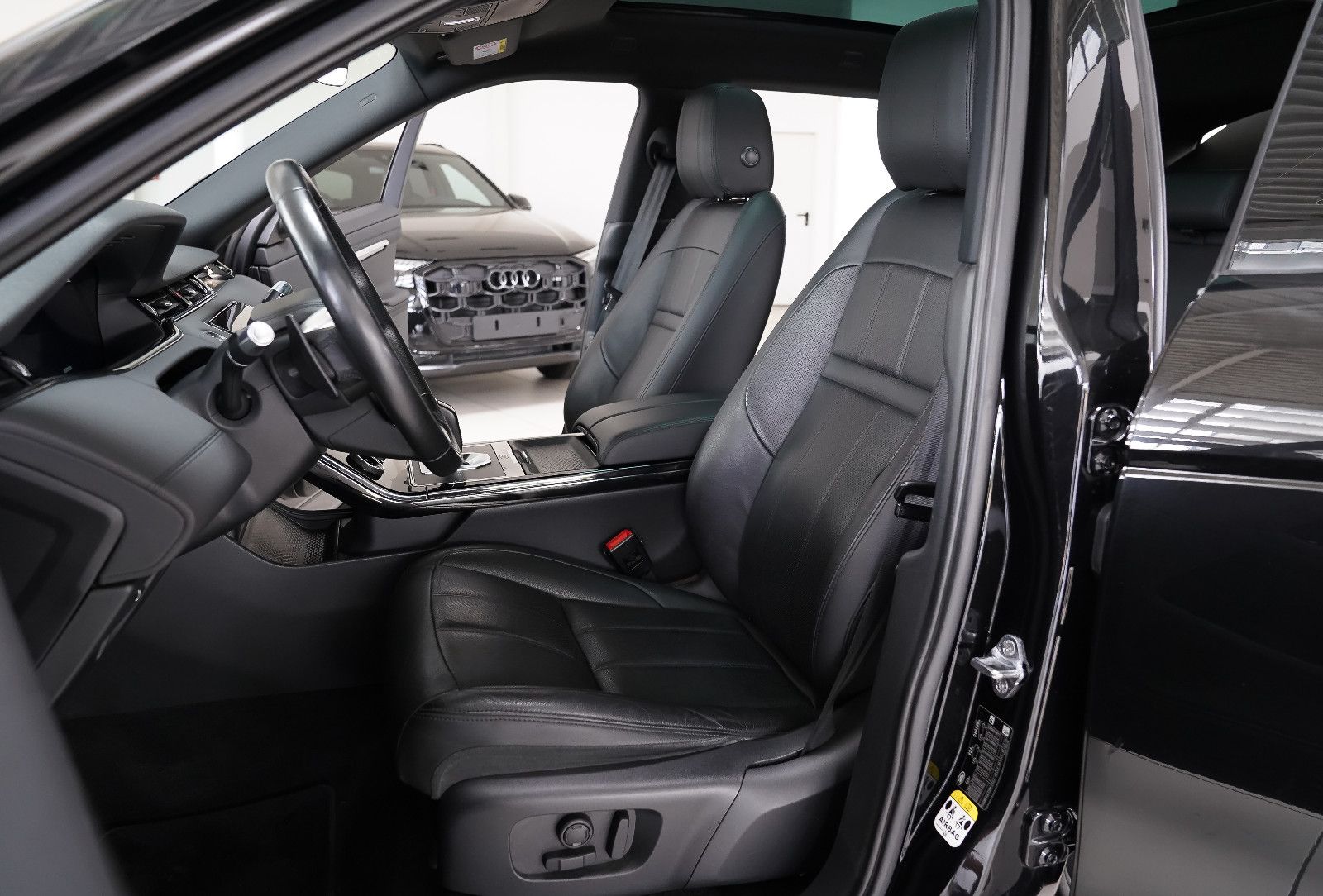 Land Rover Range Rover Evoque Range Rover Evoque R-Dynamic S Pano Meridian