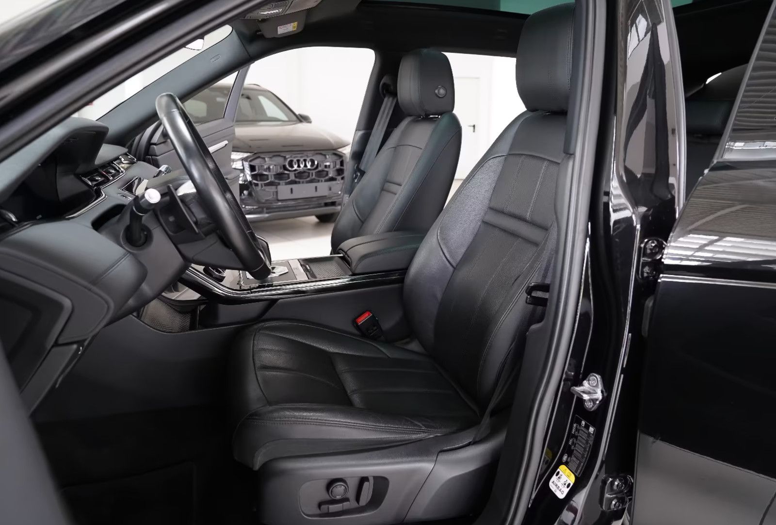 Land Rover Range Rover Evoque Range Rover Evoque R-Dynamic S Pano Meridian