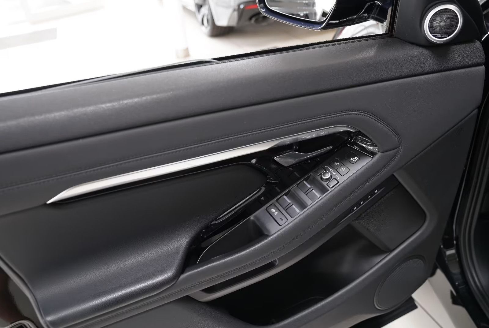 Land Rover Range Rover Evoque Range Rover Evoque R-Dynamic S Pano Meridian