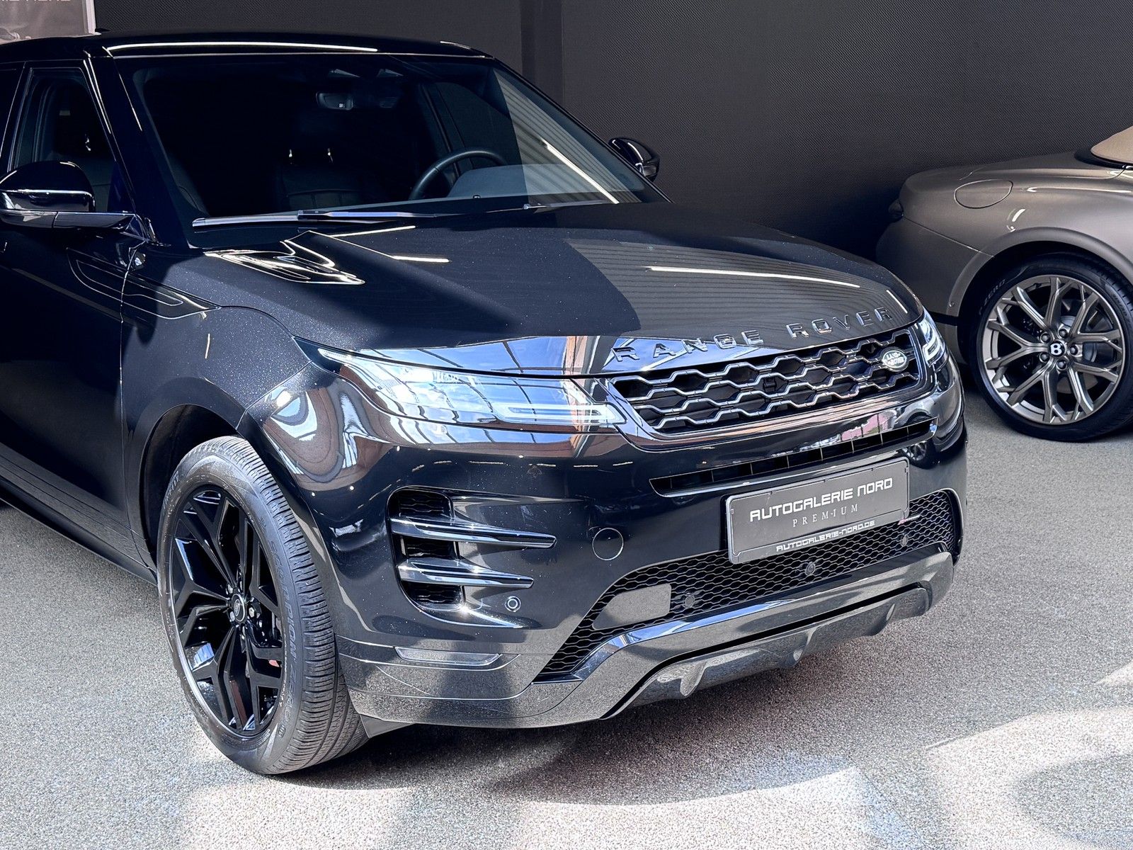 Land Rover Range Rover Evoque Range Rover Evoque R-Dynamic SE Black Paket