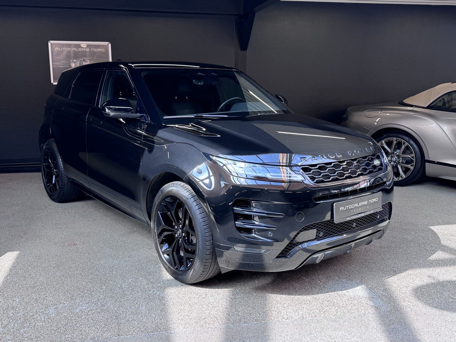 Land Rover Range Rover Evoque Range Rover Evoque R-Dynamic SE Black Paket
