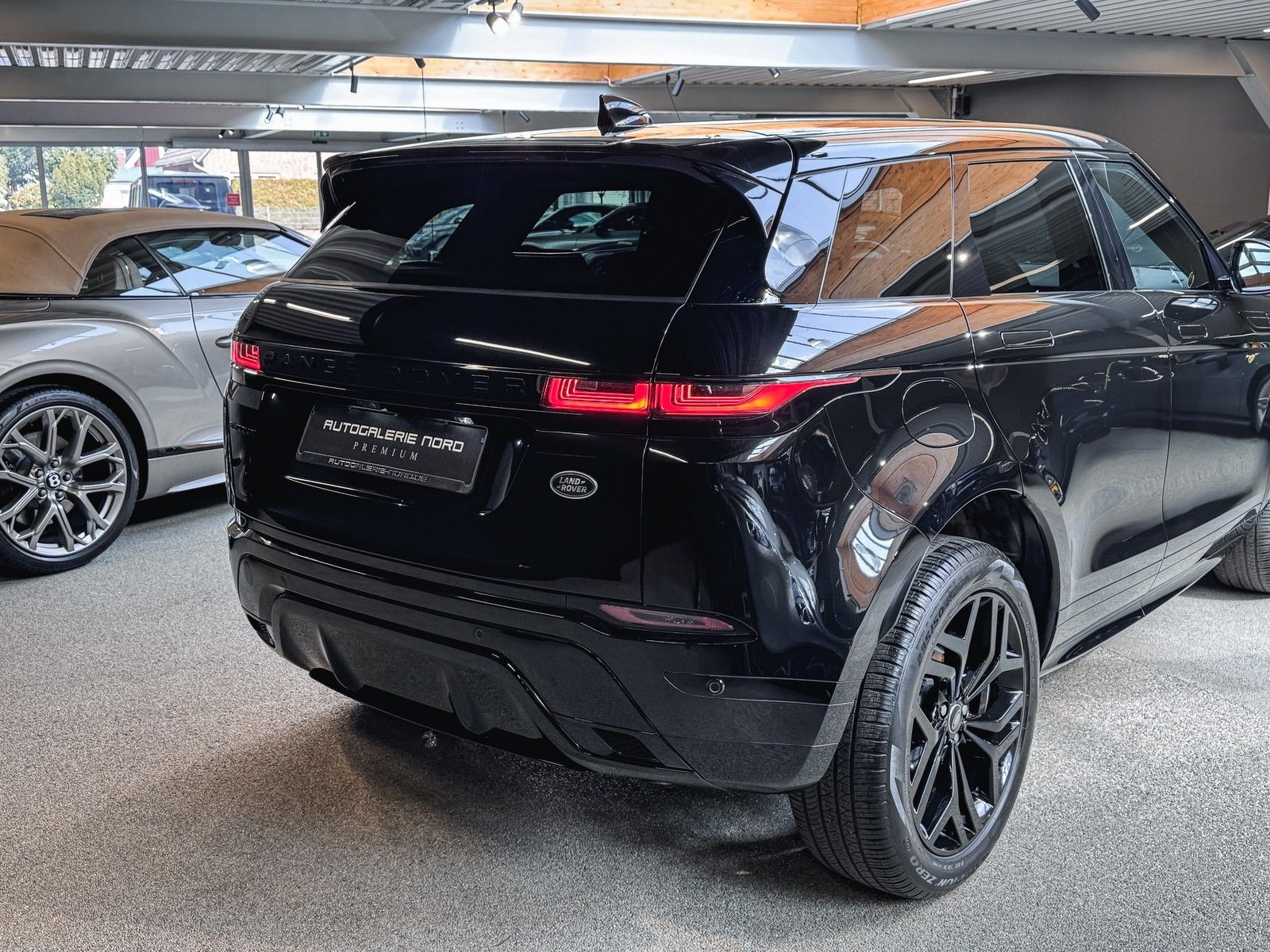 Land Rover Range Rover Evoque Range Rover Evoque R-Dynamic SE Black Paket
