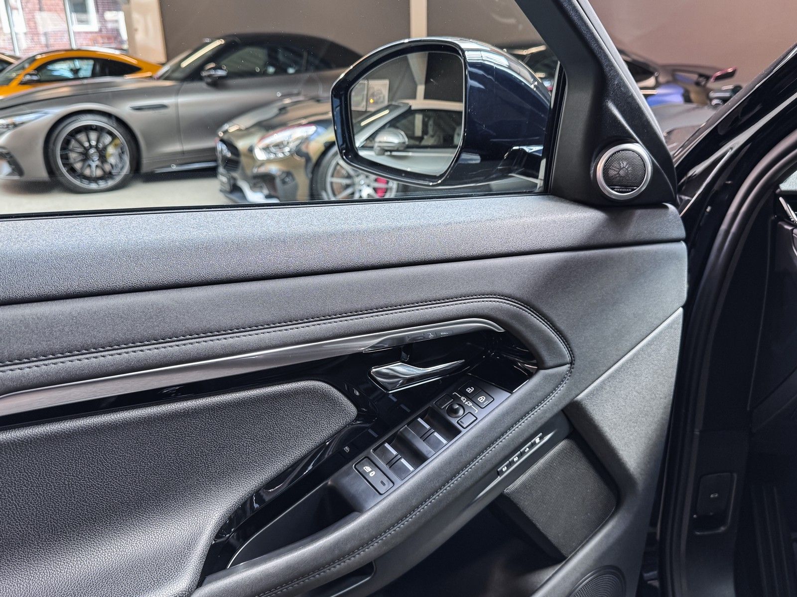 Land Rover Range Rover Evoque Range Rover Evoque R-Dynamic SE Black Paket