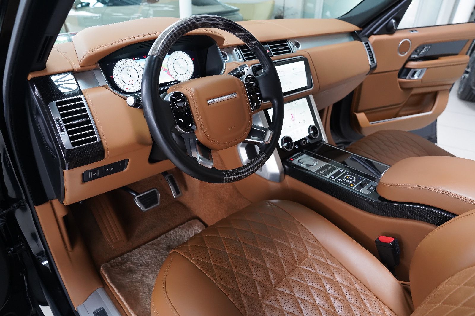 Land Rover Range Rover Range Rover SV Autobiography LWB 4 Sitze TV
