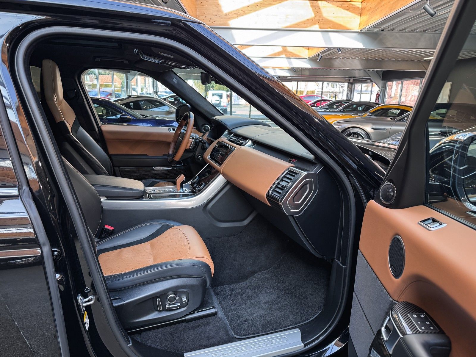 Land Rover Range Rover Sport Range Rover Sport SVR Head-Up+Carbon+Laser+Softc