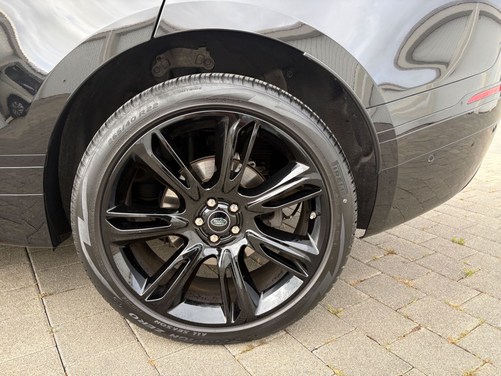 Land Rover Range Rover Velar Range Rover Velar 3.0 / Unfallfrei/ DE / 2.HD