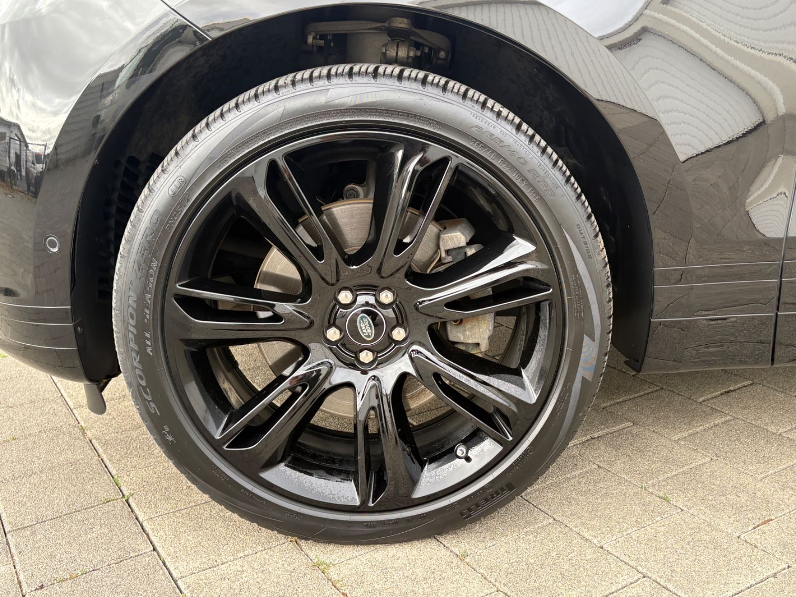 Land Rover Range Rover Velar Range Rover Velar 3.0 / Unfallfrei/ DE / 2.HD