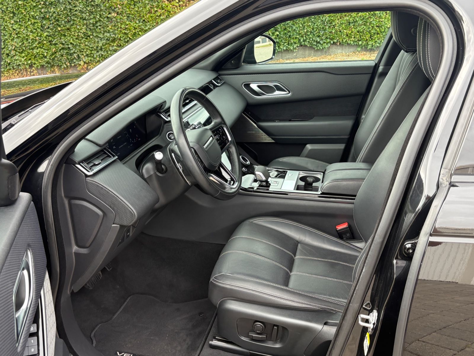 Land Rover Range Rover Velar Range Rover Velar 3.0 / Unfallfrei/ DE / 2.HD