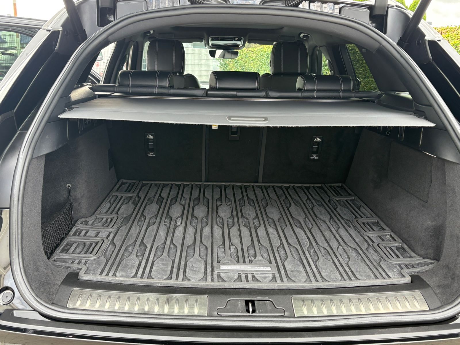 Land Rover Range Rover Velar Range Rover Velar 3.0 / Unfallfrei/ DE / 2.HD