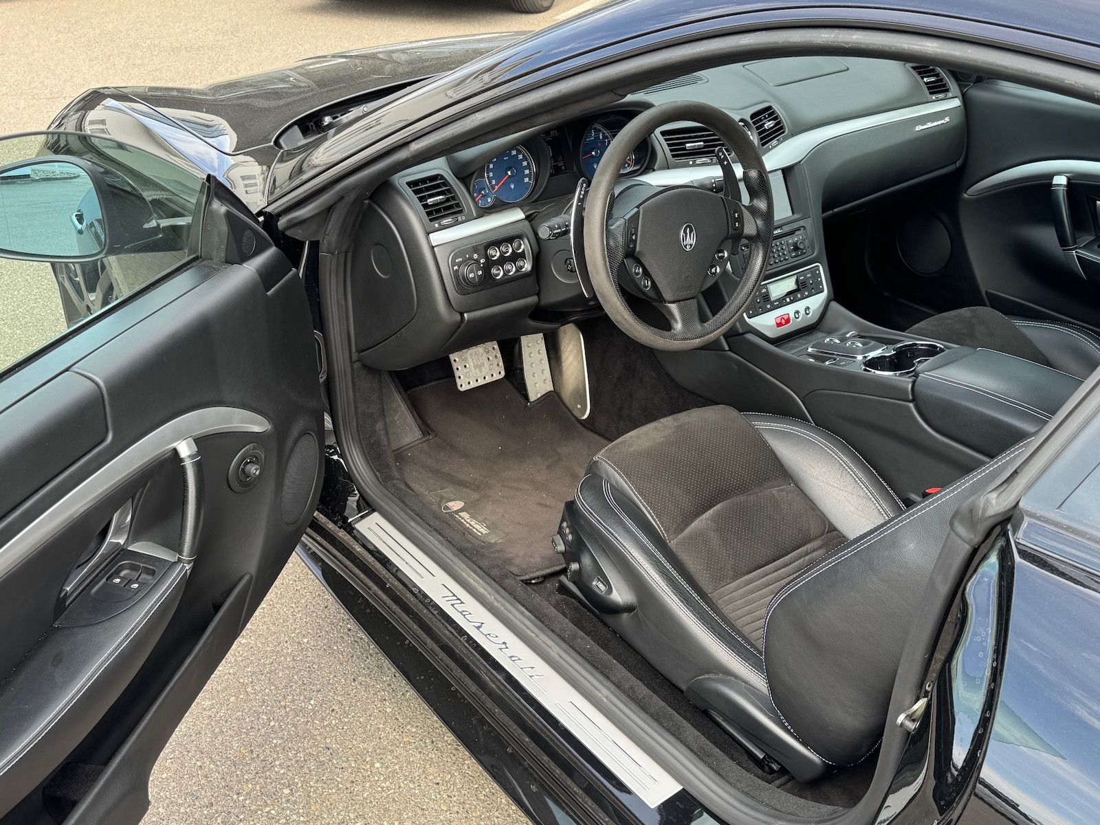 Maserati Granturismo Granturismo S Automatik*PDC*Schaltw*elektr.Sitze