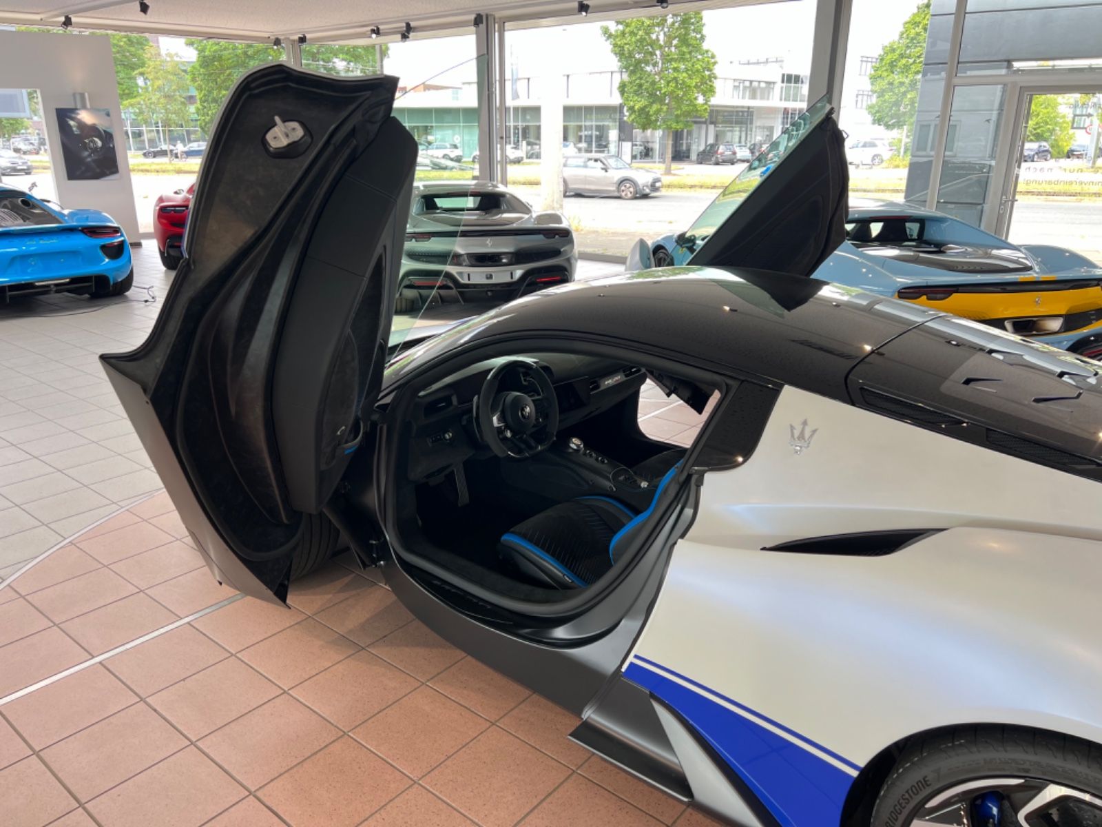 Maserati MC20 MC20 KERAMIK/LIFT/20/MATTLACK