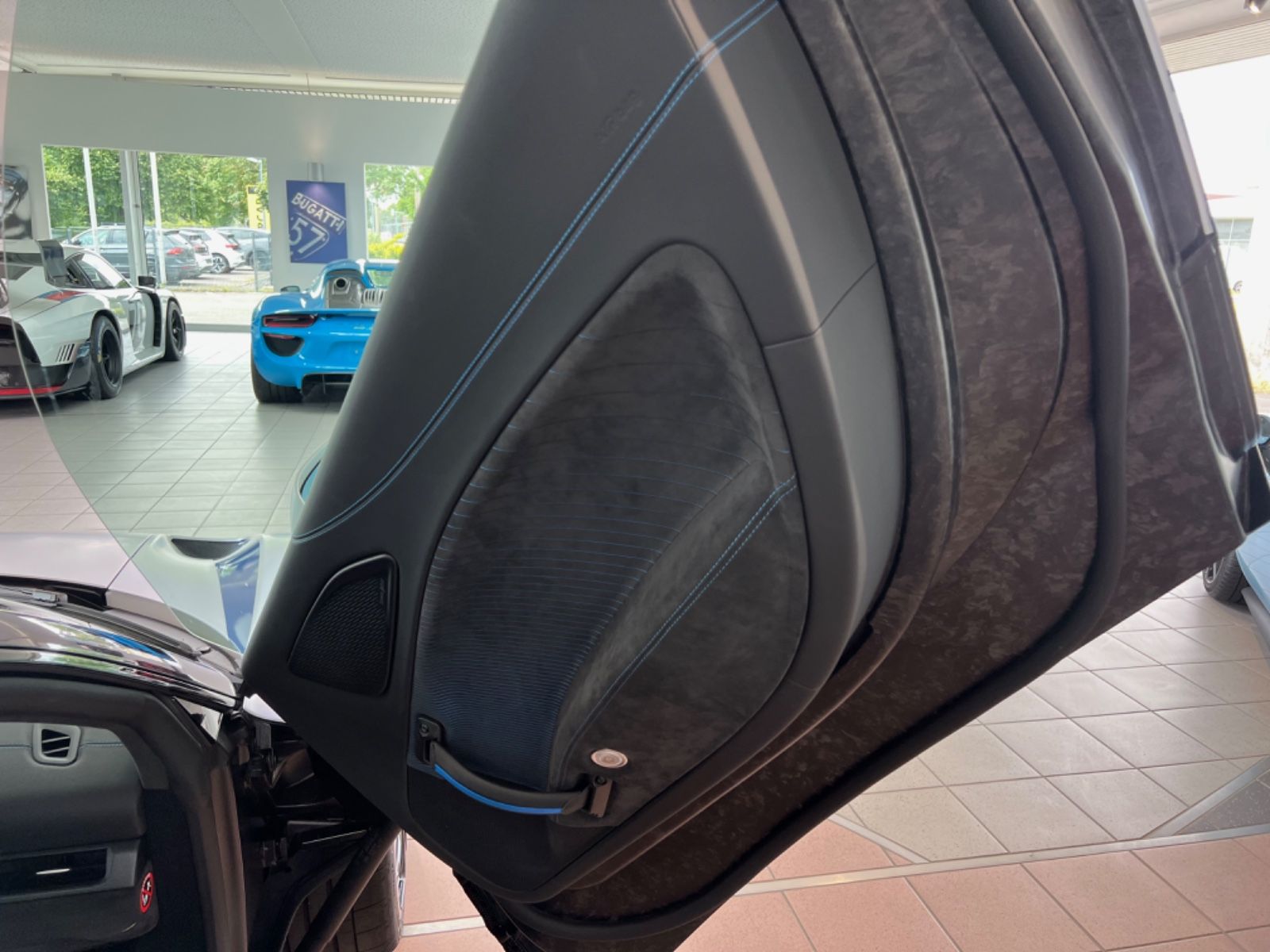 Maserati MC20 MC20 KERAMIK/LIFT/20/MATTLACK