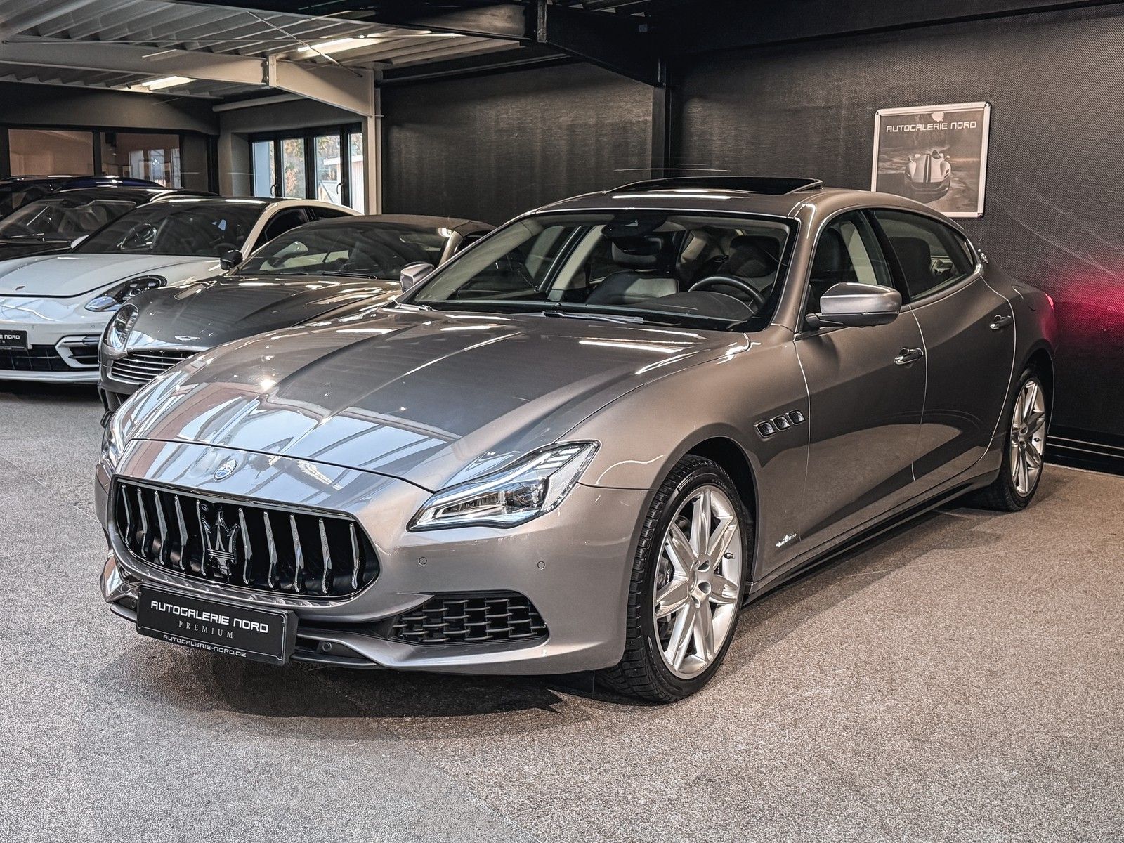 Maserati Quattroporte Quattroporte GranLusso S Q4 e.SHD+