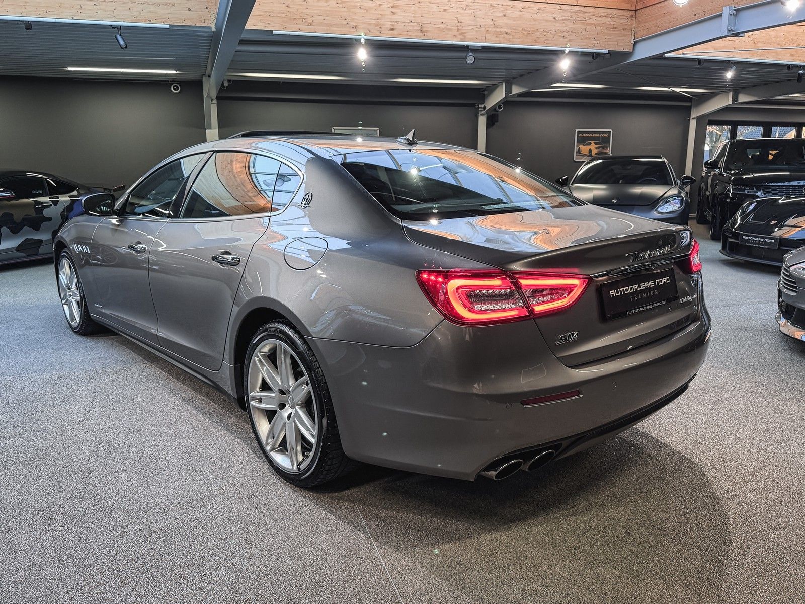 Maserati Quattroporte Quattroporte GranLusso S Q4 e.SHD+