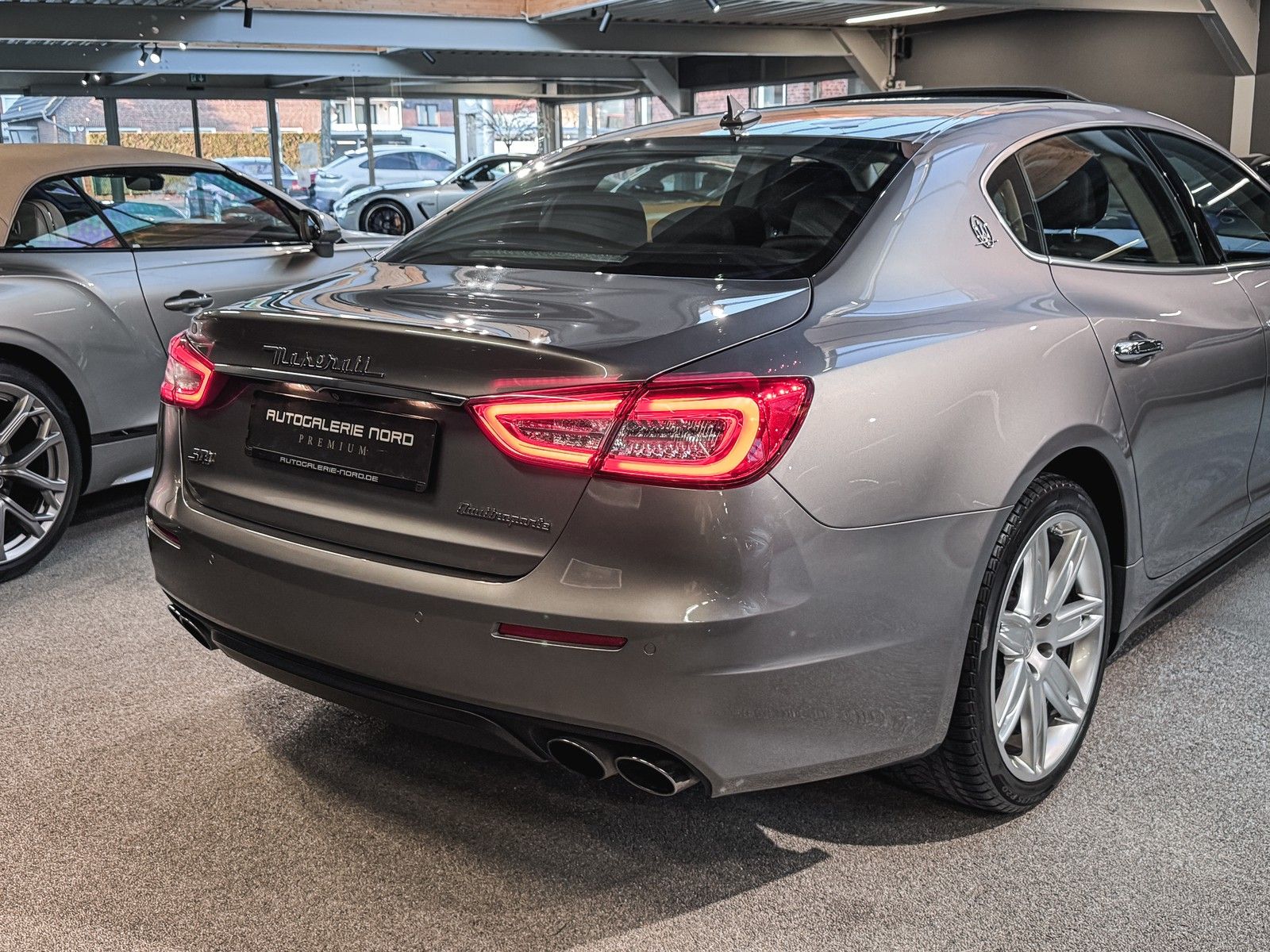 Maserati Quattroporte Quattroporte GranLusso S Q4 e.SHD+