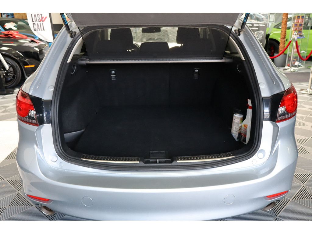 Mazda 6 6 Kombi 2.0 Center-Line