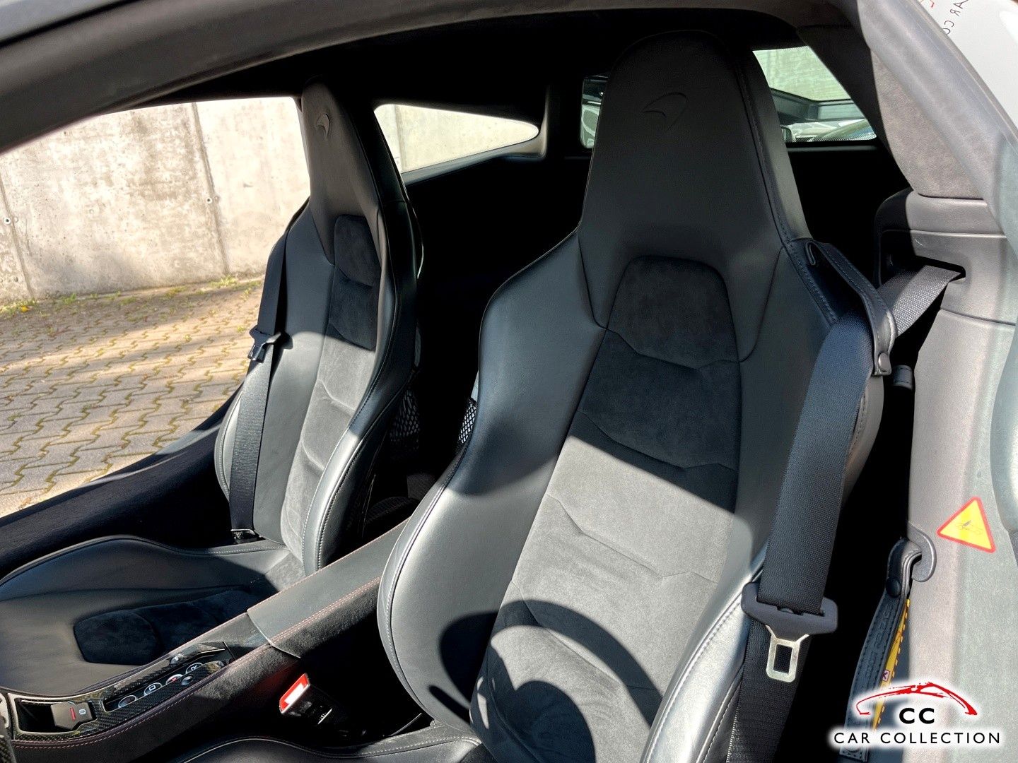McLaren MP4-12C MP4-12C