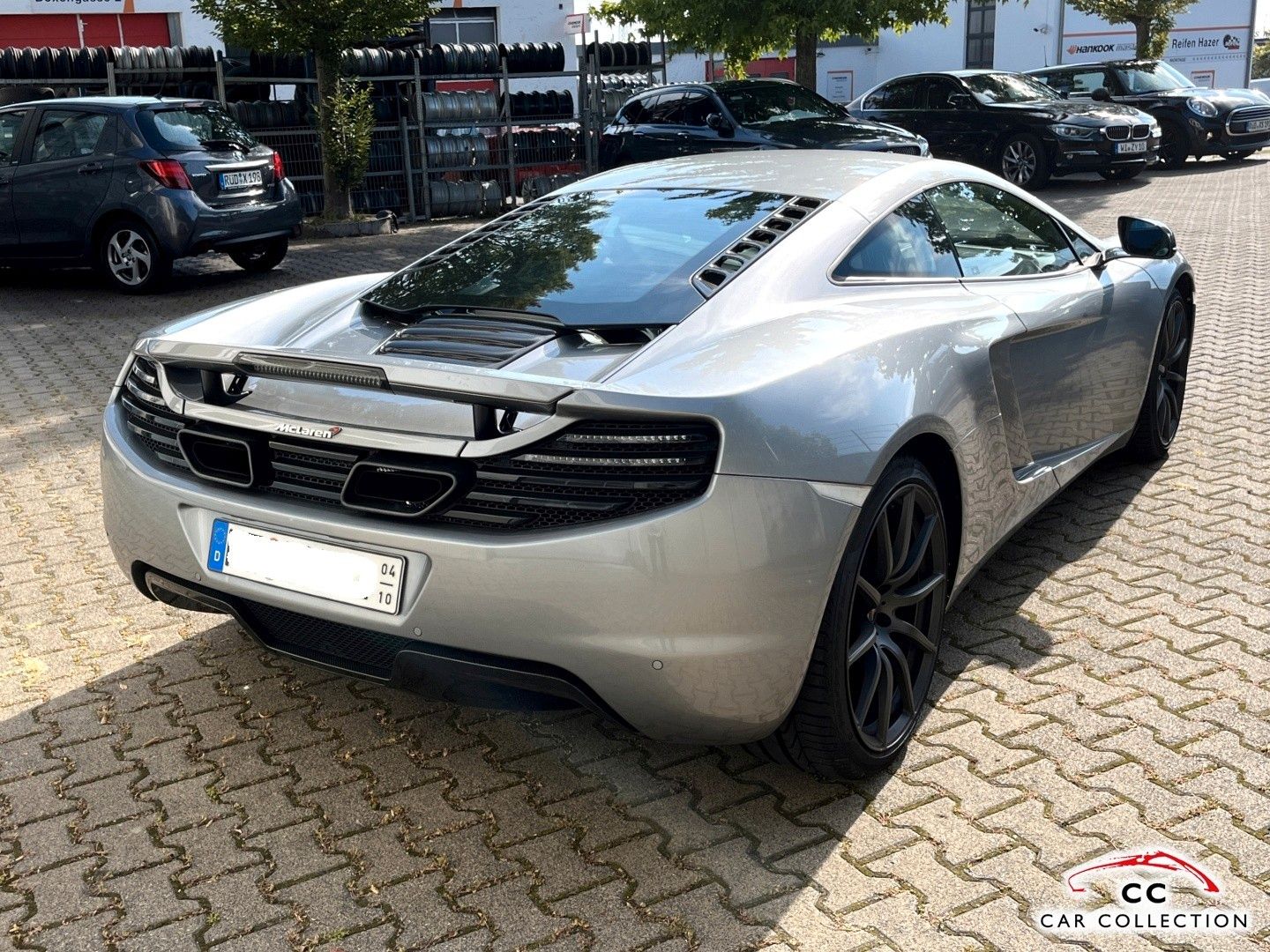 McLaren MP4-12C MP4-12C