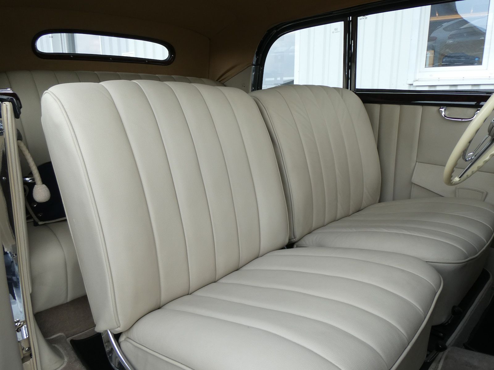 Mercedes-Benz 220 220 Cabriolet B, frame-off Restauration