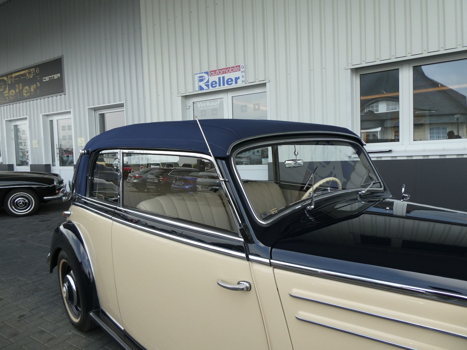 Mercedes-Benz 220 220 Cabriolet B, frame-off Restauration