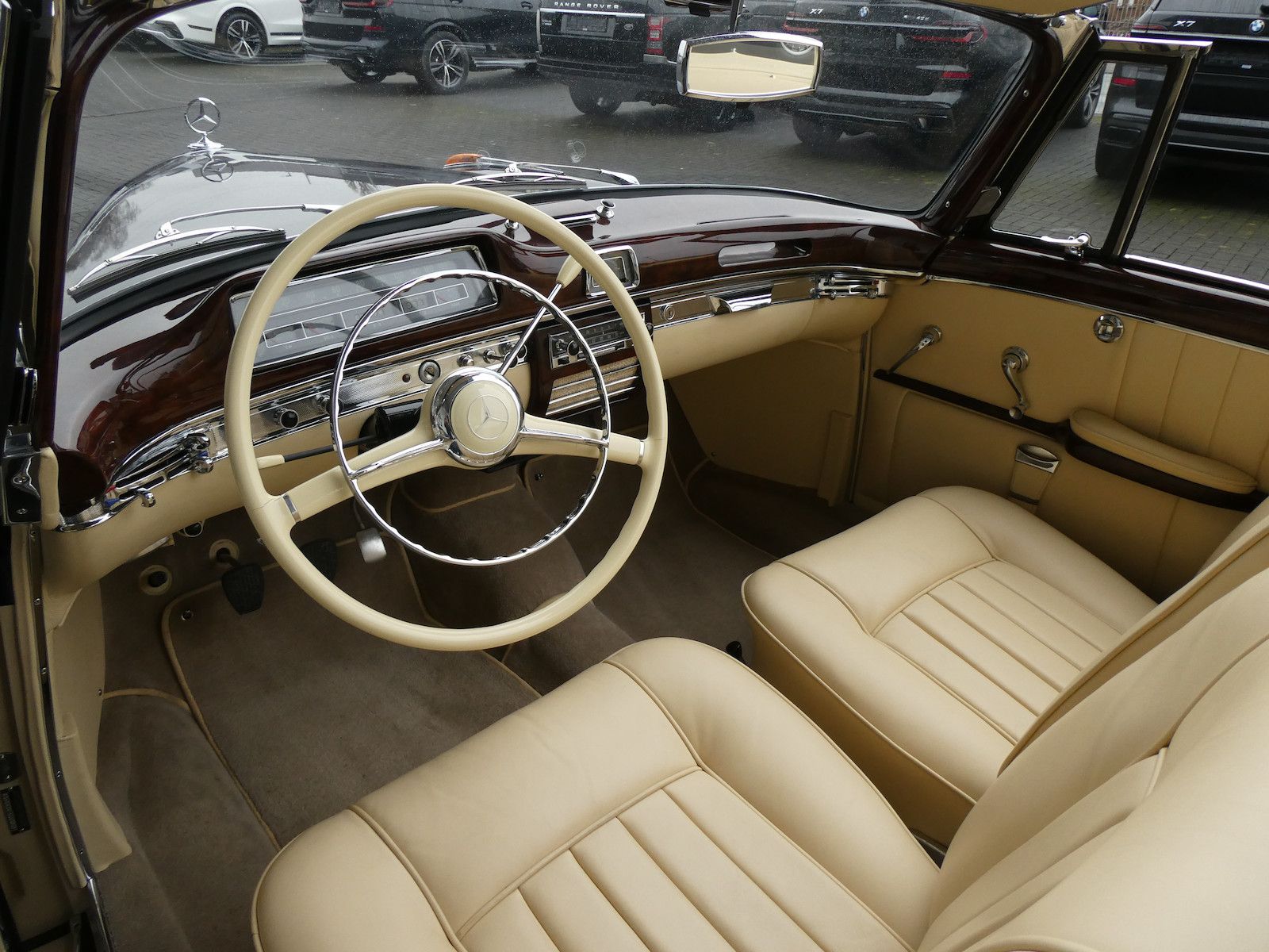 Mercedes-Benz 220 220 S Ponton Cabriolet, Zustand 1