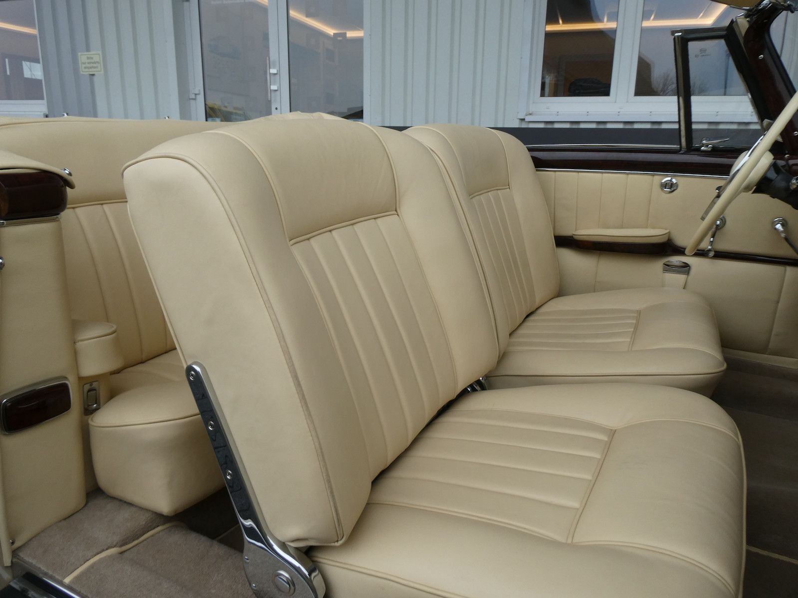 Mercedes-Benz 220 220 S Ponton Cabriolet, Zustand 1